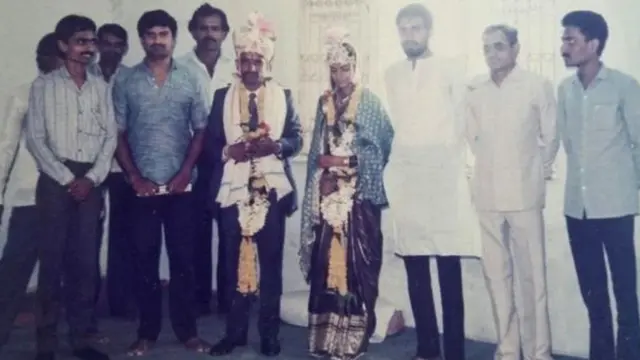 એક લગ્ન કાર્યક્રમમાં જજ લોયાની તસવીર