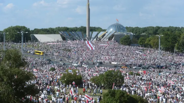 протестующие в минске