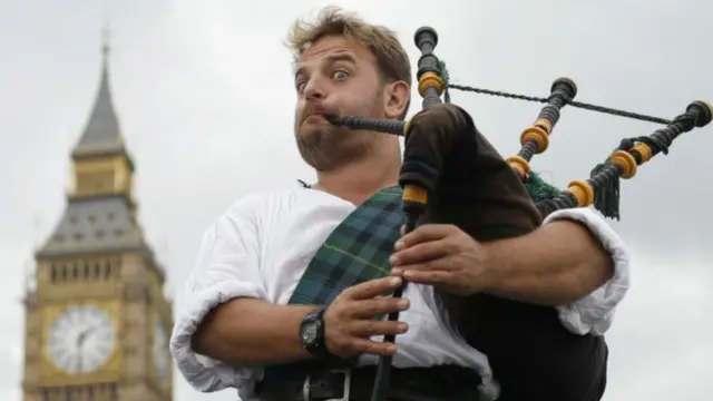 බ්‍රිතාන්‍ය පාර්ලිමේන්තුවට ඇසෙන ස්කොට්ලන්ත සංගීතය