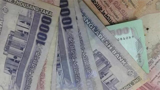 যাকাত দেয়ার জন্য সুনির্দিষ্ট নিয়ম কানুন আছে মুসলিমদের জন্য।