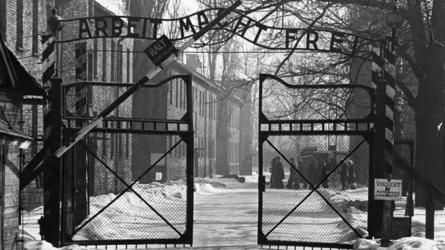 Entrada do campoconcentraçãoAuschwitz