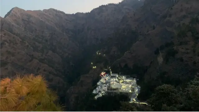 ਵੈਸ਼ਨੋ ਦੇਵੀ ਮੰਦਰ