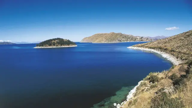 Isla del Sol en el Lago Titicaca