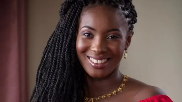 Ghanaian Efua, Cuma günü doğduğu için 'Cuma' ismini taşıyor