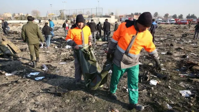 Pesawat Ukraina jatuh di Teheran