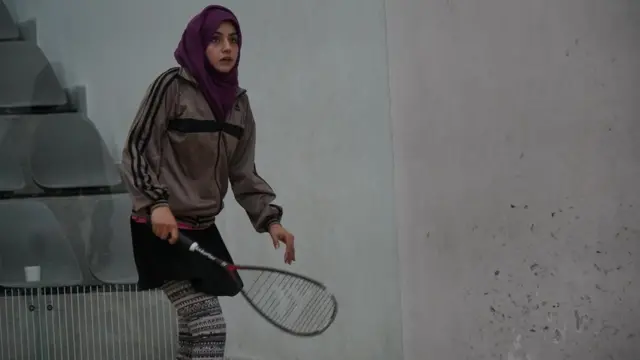 زہرہ عبداللہ