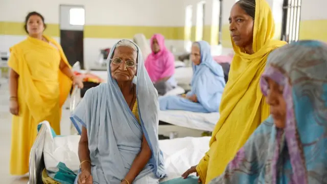 नारीबंदी निकेतन