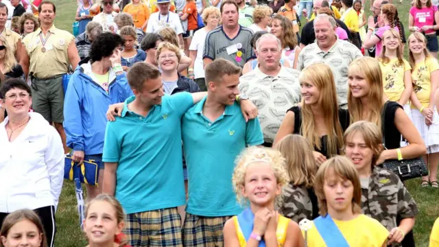 Una reunión de gemelos