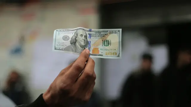 دلار