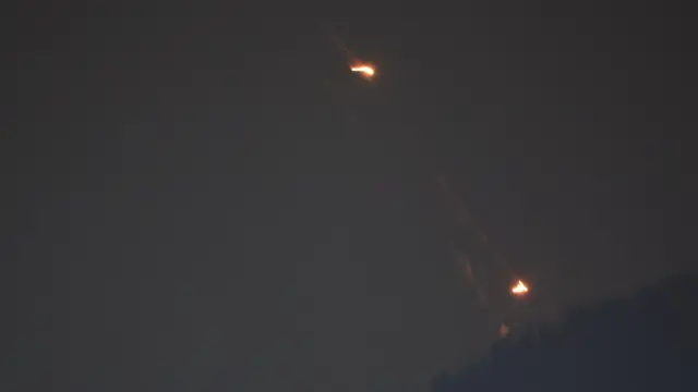 उत्तरी इजरेलको एक नाम नखुलेको स्थानमा निसानामा पुग्नु अगाडिका ड्रोन वा क्षेप्यास्त्र