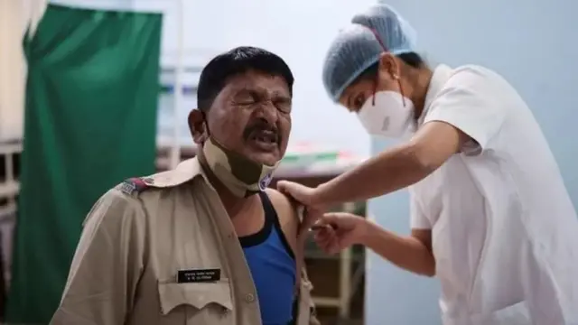 टीकाकरण