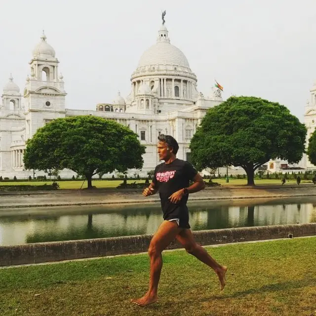 मिलिंद सोमन