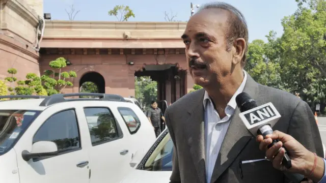 রাজ্যসভায় বিরোধী দলনেতা গুলাম নবি আজাদ