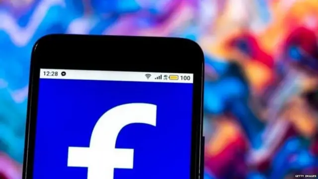 फ़ेसबुक