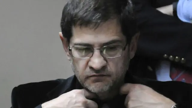 Sergio Schoklender ers el "hijo adoptivo" de Madres de Plaza de Mayo. Hoy ellas mismas lo acusan de haber desfalcado a la organización.