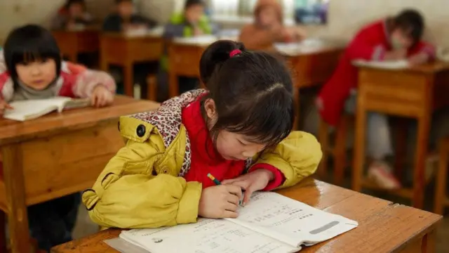 أطفال في فصل دراسي