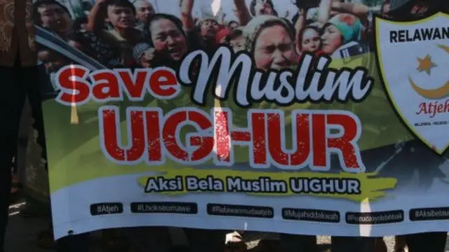 دنیا کے مختلف ممالک میں چینی سفارتخانو کے باہر ان کیمپوں کے خلاف احتجاج ہوئے ہیں