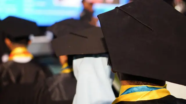 Ilustrasi pengukuhan guru besar