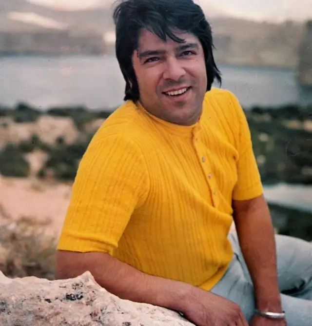 احمد ظاهر