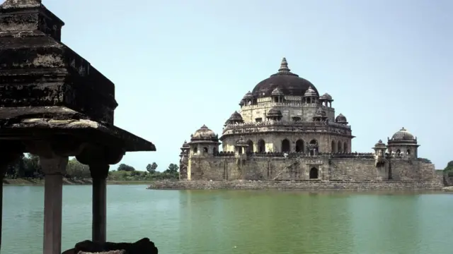 شیر شاہ سوری کا سہسرام میں مقبرہ