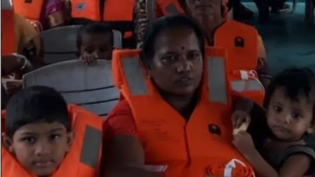 బోటు మునగక ముందు తీసుకున్న చిత్రాలు