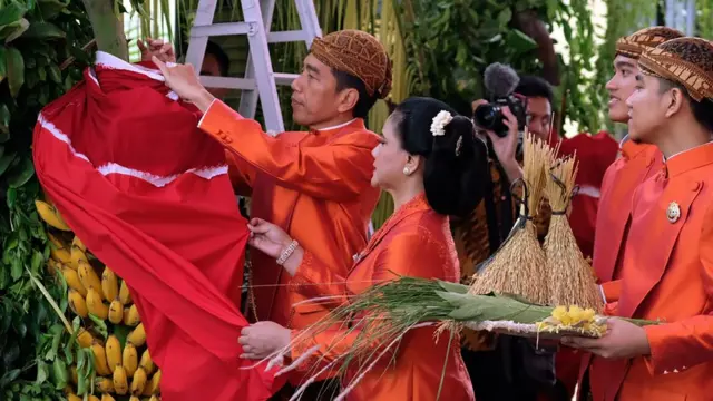 Presiden Joko Widodo dan keluarga