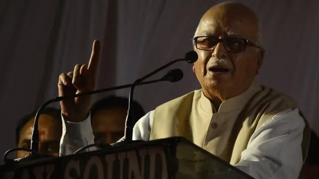 అడ్వాణీ