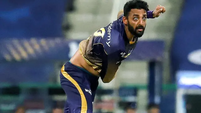 वरुण चक्रवर्ती