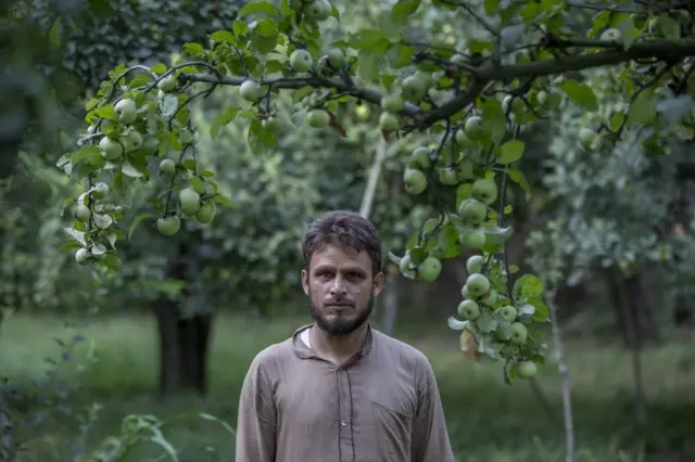 አደሩቢላል አህመድ