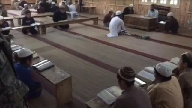 பாகிஸ்தான் மலைக்கு பிபிசி செய்தியாளரின் பயணம்