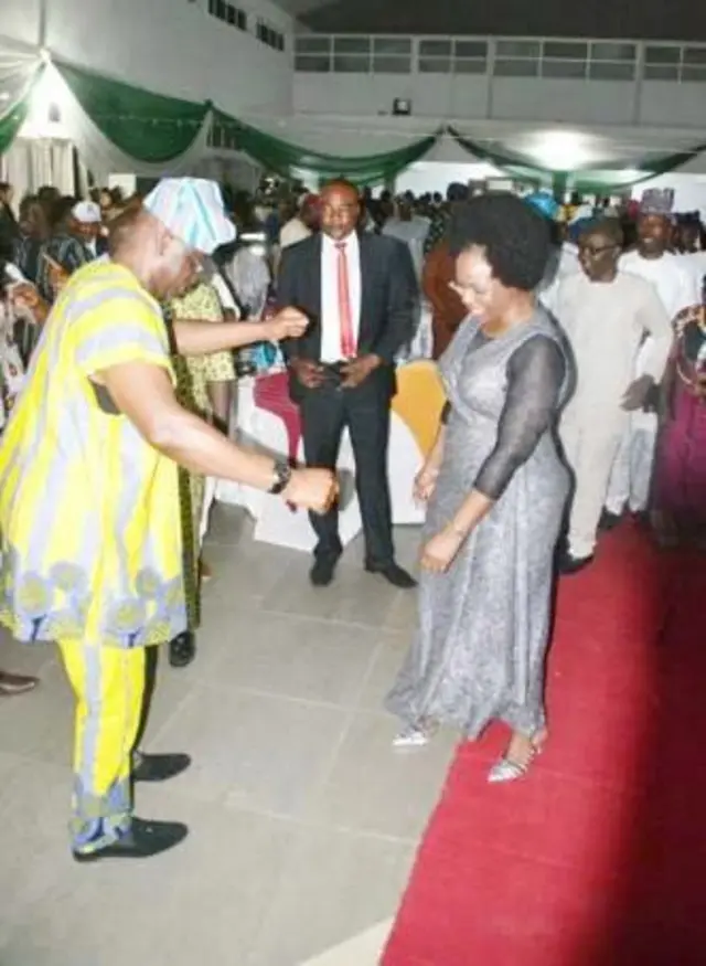 Tí mi ò bá fẹ́ ìyàwó mi, n ó tí di àgbégbìn- Ayodele Fayose