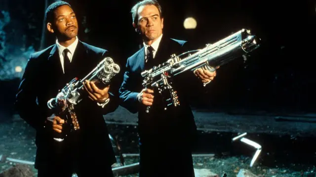 ویل اسمیت و تامی لی جونز در مردان سیاه پوش ۱۹۹۷