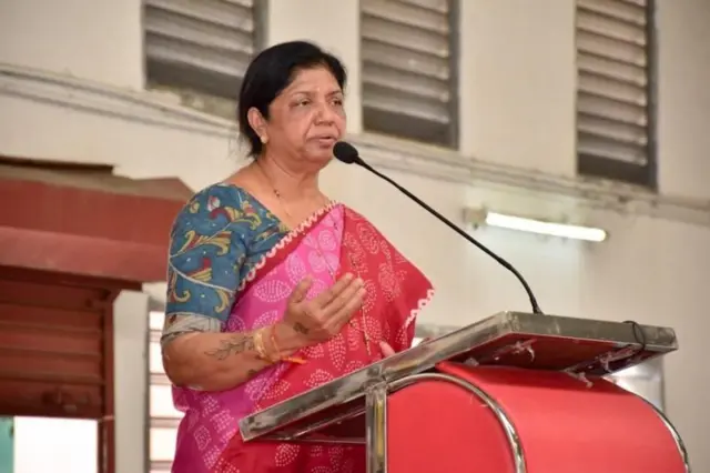 ગુજરાતભાજપ અસંતોષ, વડોદરા ભાજપમાં અસંતોષ, કેતન ઇનામદાર, ચૈતન્યસિંહ ઝાલા, અક્ષય પટેલ, મધુ શ્રીવાસ્તવ, ધર્મેન્દ્રસિંહ ઝાલા, પાંચ ધારાસભ્યોનો પત્ર, એન્ટી ઇન્ક્બન્સી સત્તાવિરોધી વલણ, બીબીસી ગુજરાતી