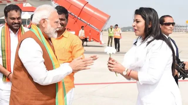 ప్రధాని మోదీతో హంసా దేవినేని