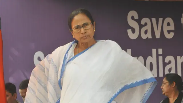 મમતા બેનરજી
