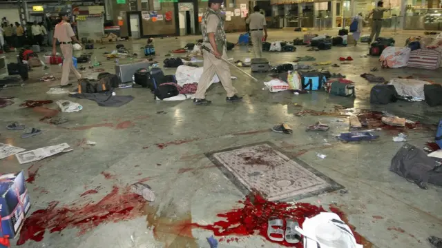 ২৬/১১র হামলার পর মুম্বাইয়ের ছত্রপতি শিবাজী রেল টার্মিনাস