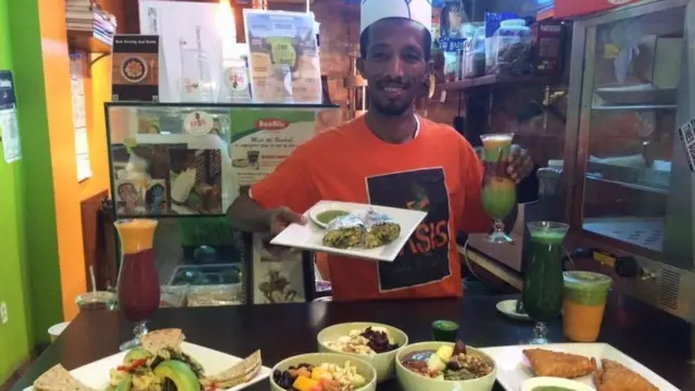 በአብዱልሰላም ጭማቂ ቤት የሚቀርቡት ምግቦች በከፊል