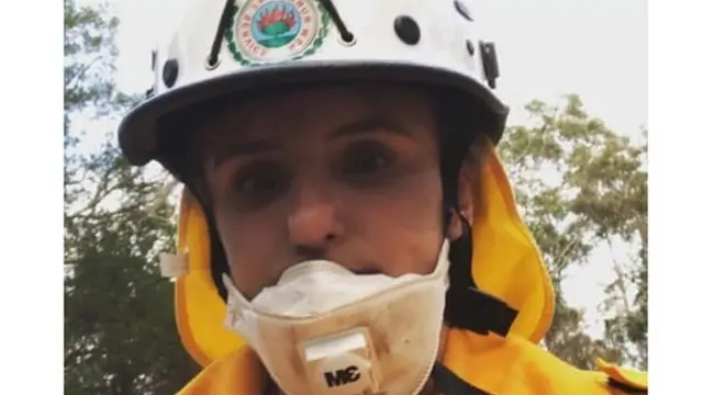 Australia fire fighter