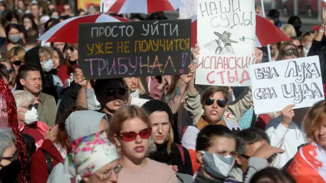 женский марш в субботу