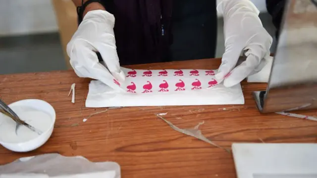 சானிடரி நாப்கின்