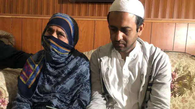 نبیل شاہد اور ان کی والدہ