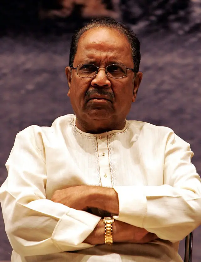 प्रमोद नवलकर