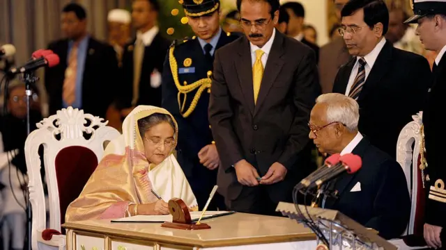 শেখ হাসিনা এবং ইয়াজউদ্দিন আহমেদ