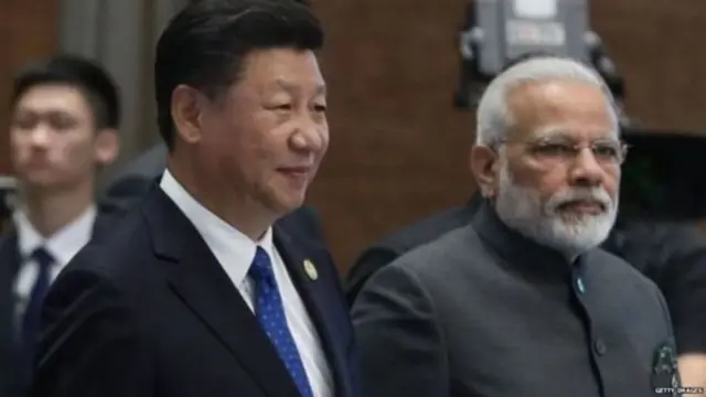 મોદી-જિનપિંગની તસવીર