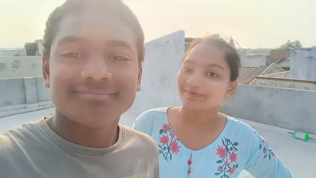 "મારી મમ્મીના મૃત્યુ બાદ બીજો વિકલ્પ ન હતો એટલે મેં અભ્યાસ છોડીને મારા ભાઈને ભણાવવાનું નક્કી કર્યું"