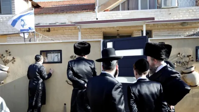 قذيفة من غزة على منزل في إسرائيل