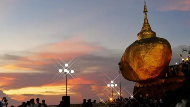 ကျိုက်ထီးရိုးဆံတော်ရှင်စေတီ ဘုရားပွဲတော်အစီအစဉ်အားလုံးကို မတ် ၂၁ ရက်ကစပြီး ပိတ်သိမ်းသွားမယ်