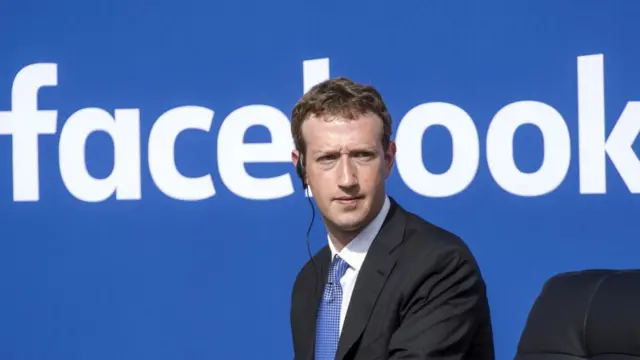 Работа на руководящей должности часто требует больше навыков управления коллективом, чем чисто технических знаний и умений, какими бы глубокими они у вас ни были