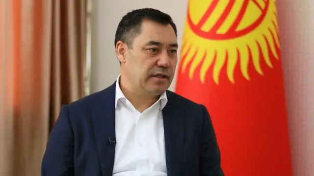 Президенттин милдетин аткарып жаткан премьер-министр Садыр Жапаров