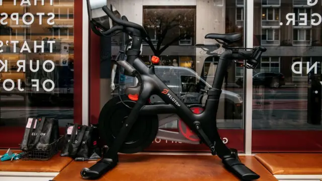 Велотренажер Peloton